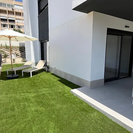 Апартаменты Casa Sol Y Sombra, Torrevieja, La Mata Торевьиа